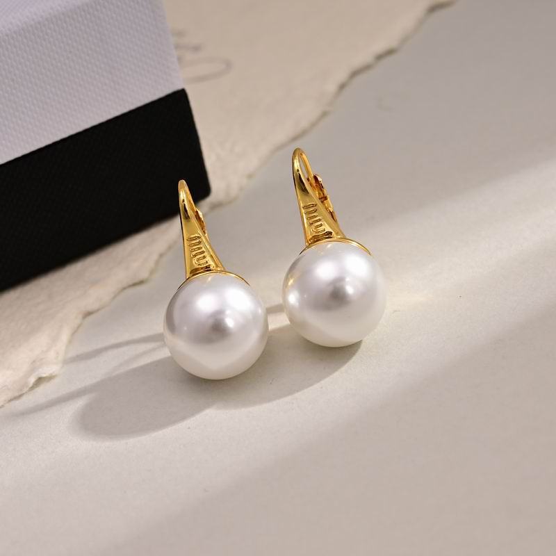 MiuMiu Earring 03yxh32